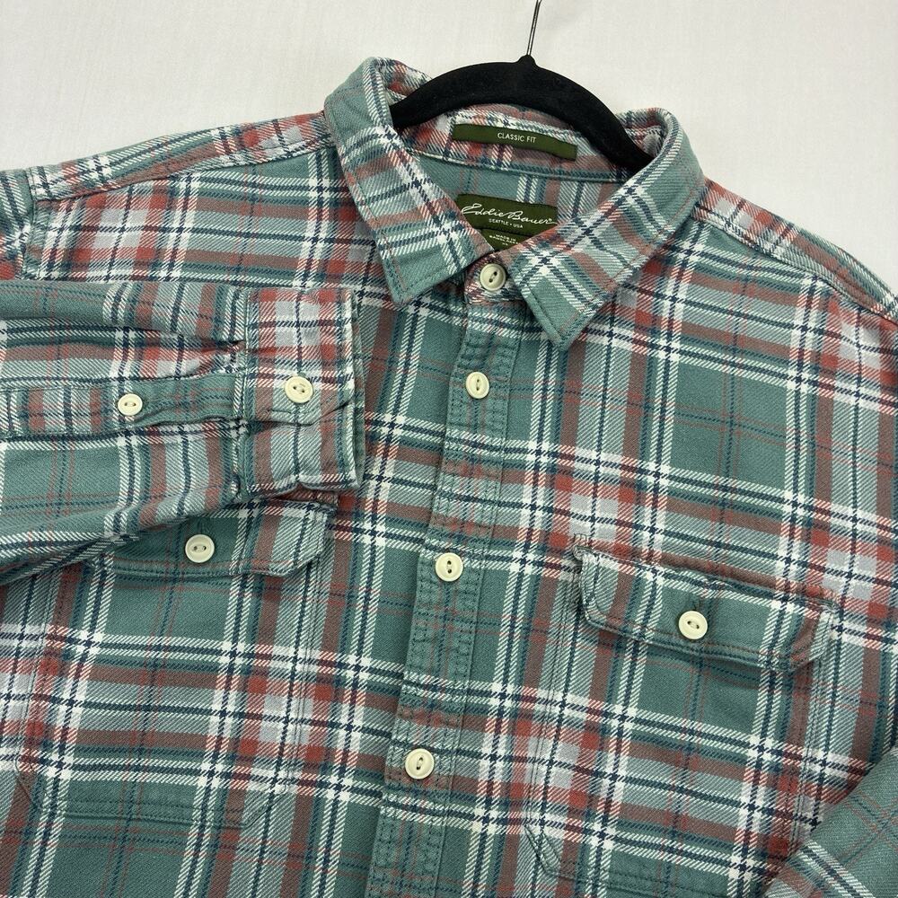 Eddie Bauer Flannel Shirt Mens XL Classic Fit Plaid Button Front Green Cotton